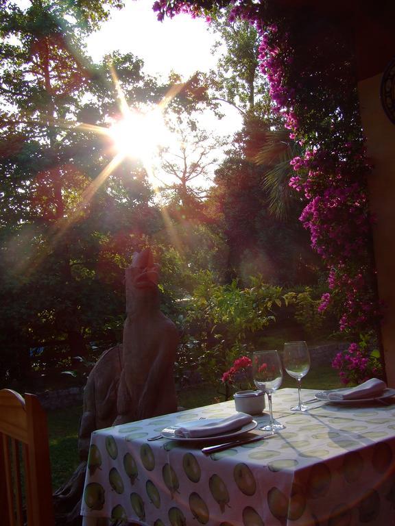 Bungalow Camping Los Manzanos Santa Cruz de Oleiros Luaran gambar
